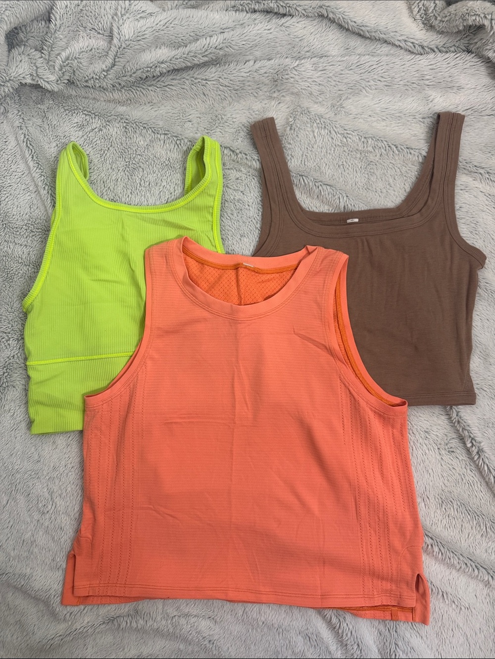 Lululemon lot of Size 6 Tank Tops Held Tight tank Power Pivot Train To Be Tank